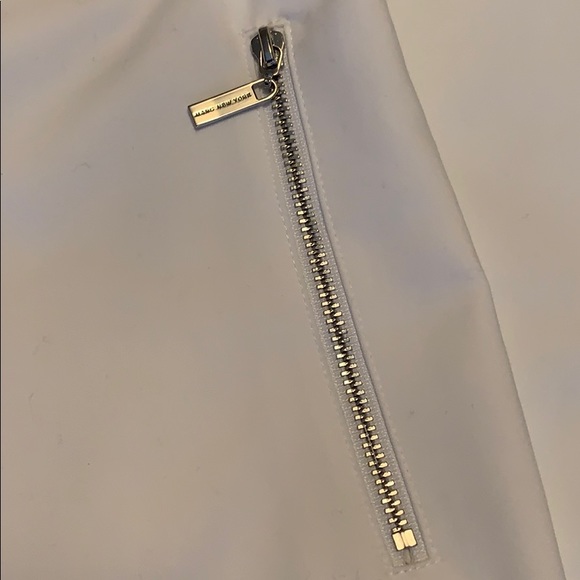 Pants - Picture 2 of 4